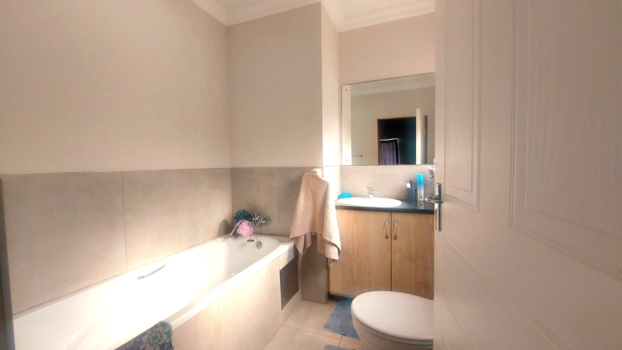 2 Bedroom Property for Sale in Schoemansville North West